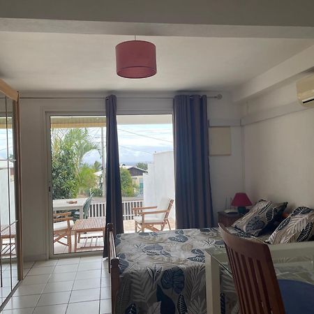Studio 40M2 Saint Gilles Les Bains Bagian luar foto